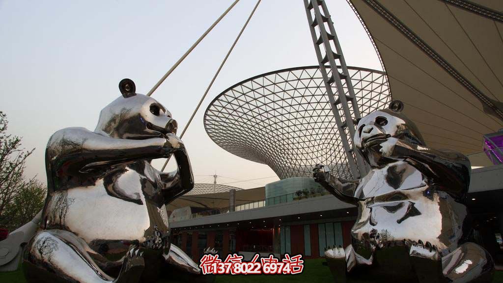 不銹鋼卡通熊貓雕塑，為動物園擺放鏡面裝飾