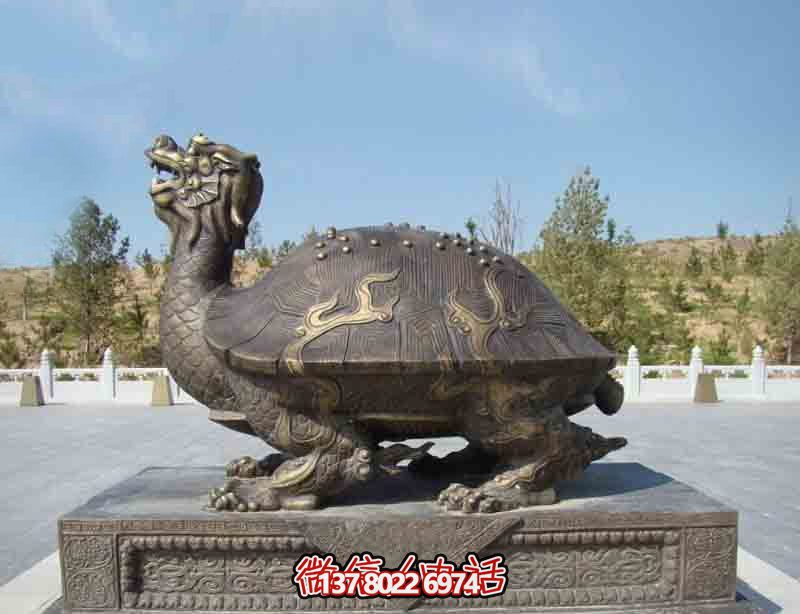 玻璃鋼龍龜雕塑，點綴公園里的創意行走