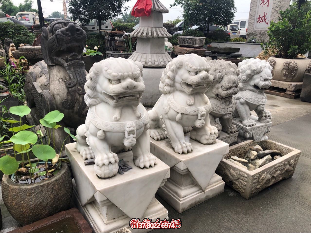 精美獅子雕塑，企業(yè)招財(cái)納福