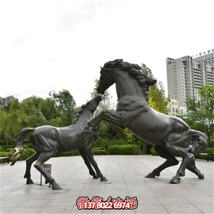 大型仿真動物駿馬不銹鋼雕塑，點綴城市廣場園林